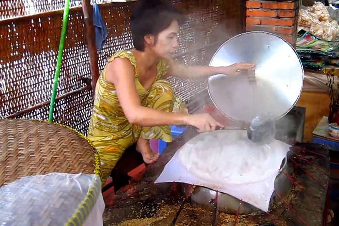 ben tre vietnam top things to do making rice cake
